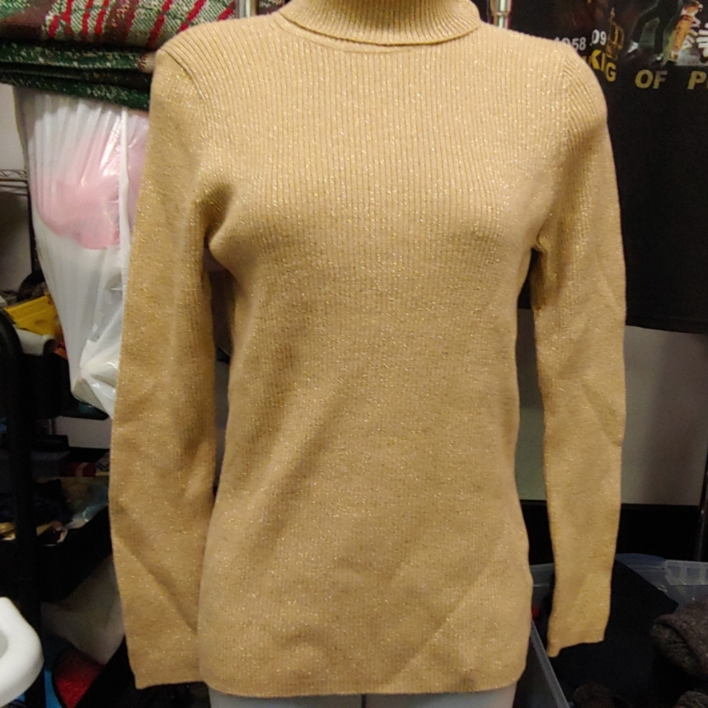 Gold long sleeve turtle neck sweater